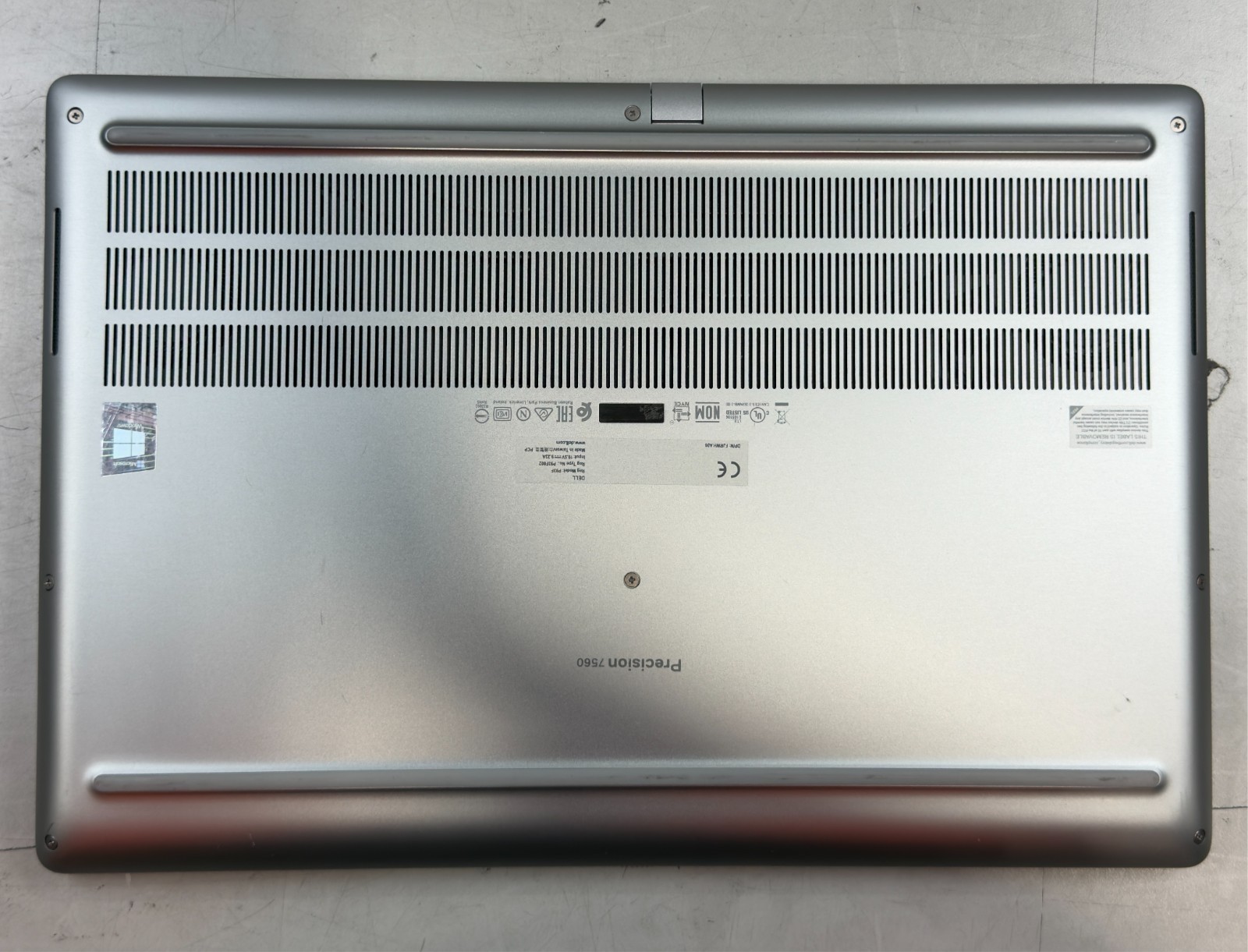 Dell Precision 7560 i9-11950H / 32GB RAM / A3000 / NO SSD -RL6049