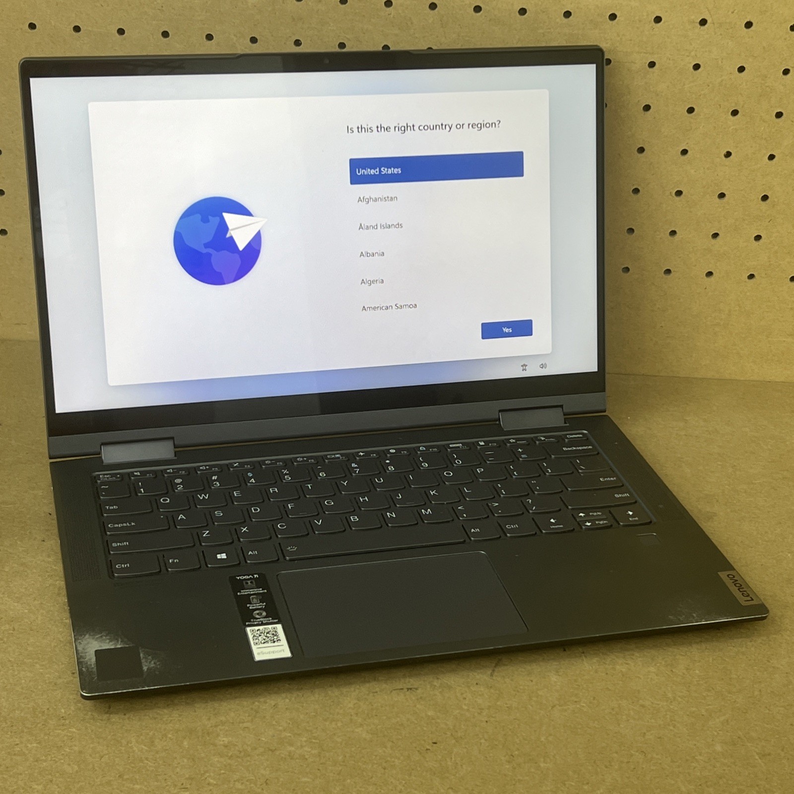 Lenovo Yoga 7 14ITL5 2-in-1 i5-1135G7 2.4GHz 16GB RAM 256GB SSD- Fair