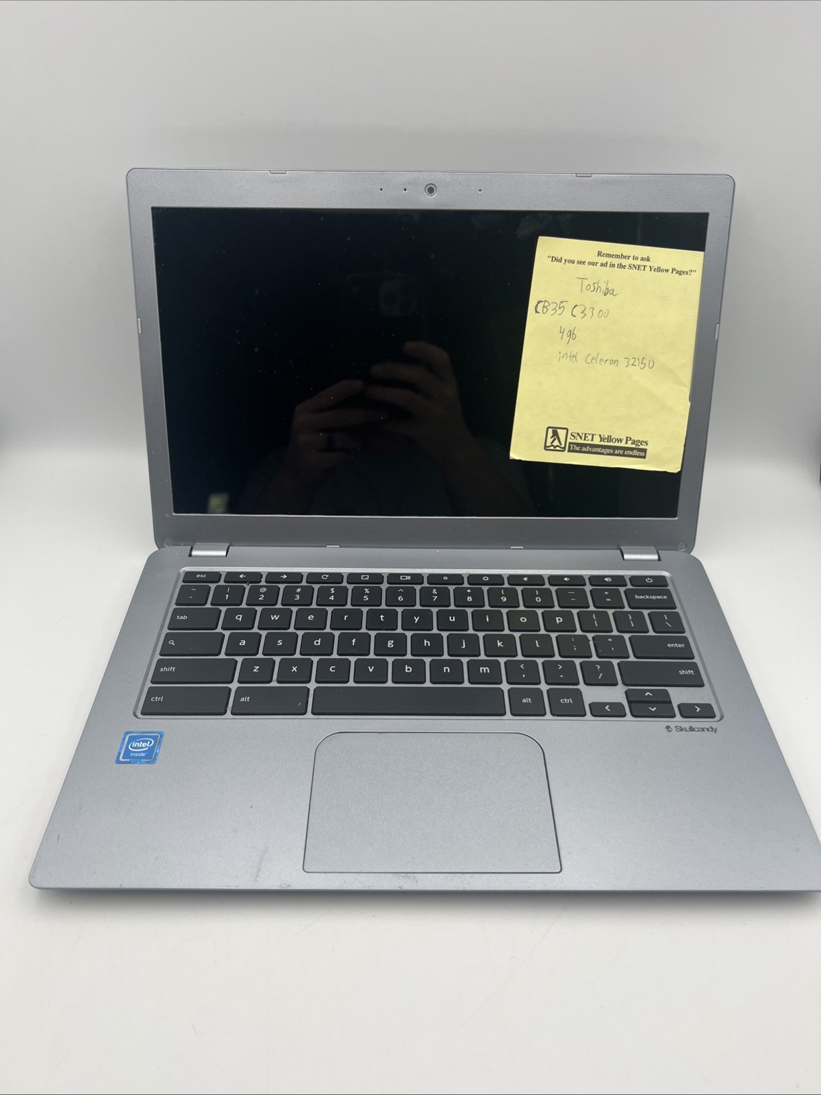 Toshiba Chromebook 2 Skulcandy CB35-C3330 4GB Intel Celeron 3215u Working
