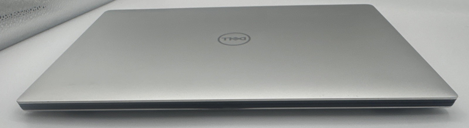 Dell Precision 5530 Xeon E-2176M @ 2.7GHz 32GB RAM 1TB SSD Win11 Pro
