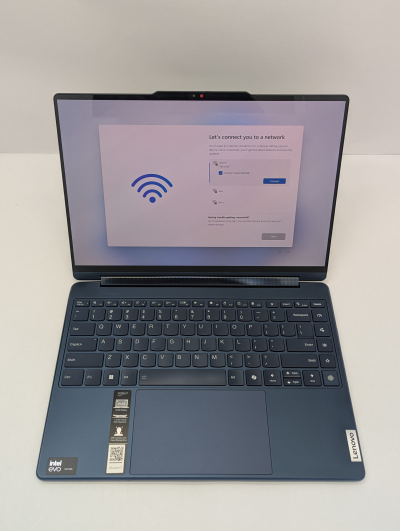 Lenovo Yoga 9i 2-in-1 14″ 2.8K OLED Touch Laptop Core Ultra 7 155H 16GB 1TB SSD