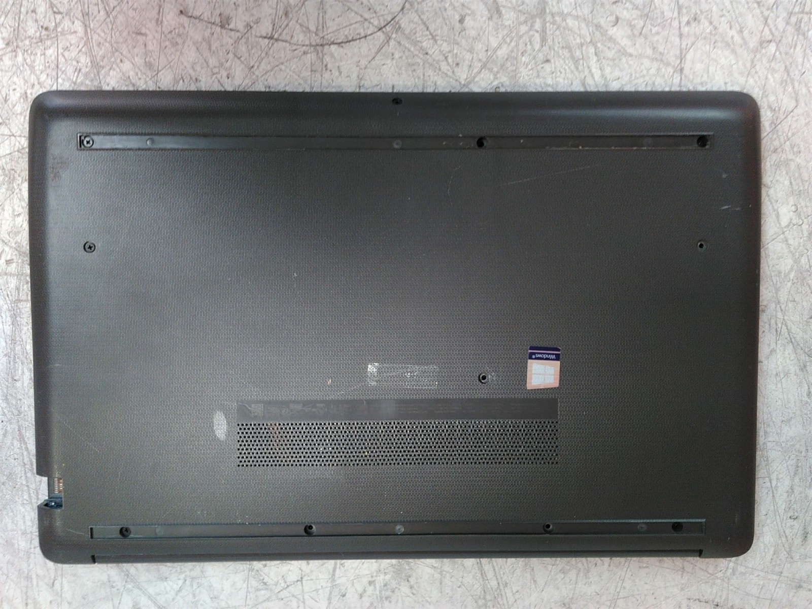 Damaged HP 250 G7 Notebook PC Laptop Intel i5-8265U 1.6GHz 8GB 500GB AS-IS