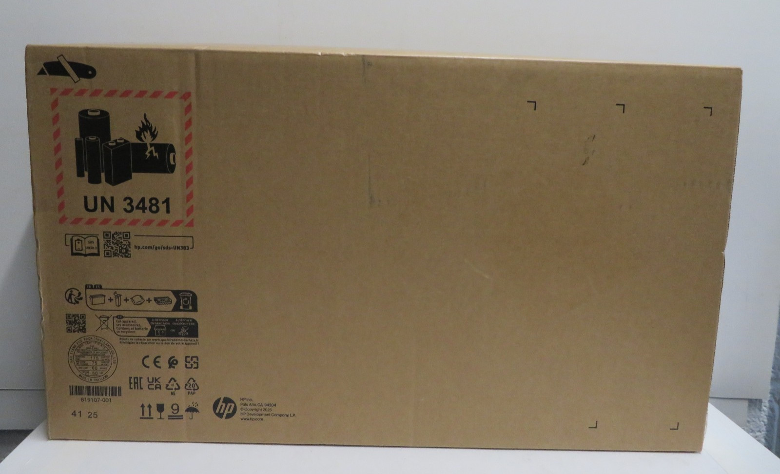 HP Omnibook 3 15.6” Copilot PC AMD Ryzen AI 5 340 Processor 16GB/512GB SSD NEW