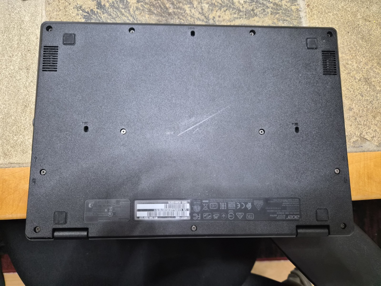 Acer Chromebook Spin 311 R721T-A692 Touchscreen 11″ Laptop – Black ()
