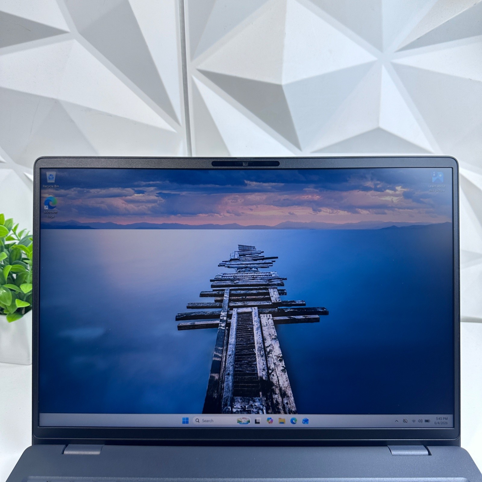 Dell Pro 16 PC16250 Laptop, 16″ FHD+, Intel Core 5 120U, 16GB RAM, 512GB SSD