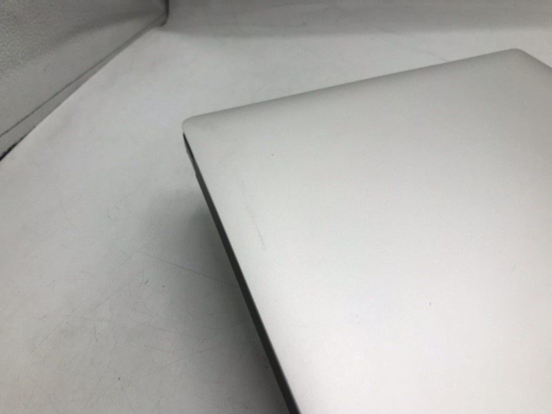 Dell XPS 15 9570 15″- i9 2.90GHz – 32GB RAM – 1TB SSD – Grade D