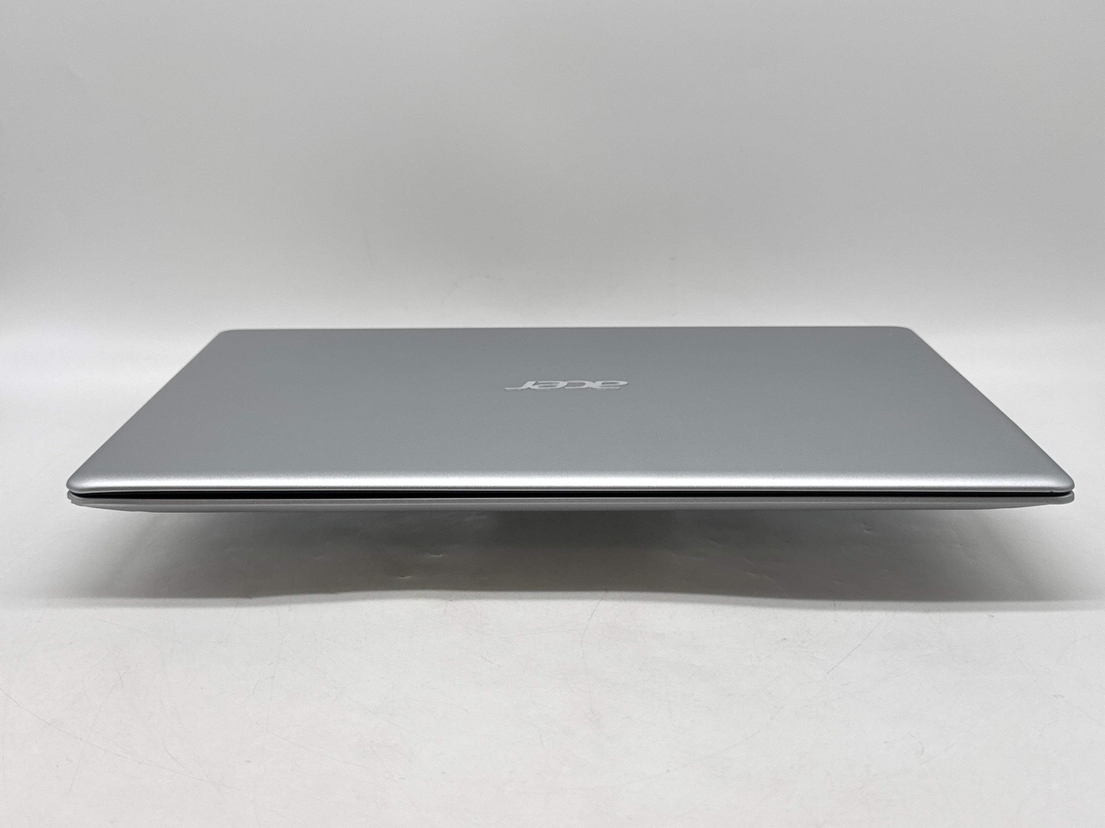 Acer Swift 1 SF113-31 13.3″ Intel Pentium N4200 4GB 64GB eMMC Used