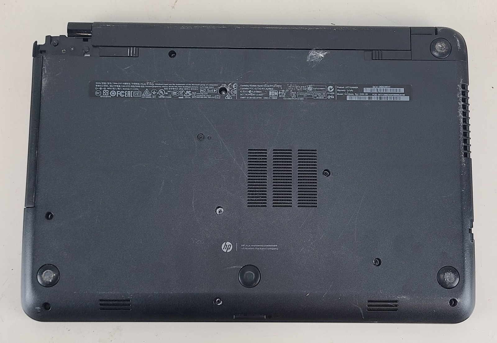 FOR PARTS HP 15 Notebook i3-5010U 6GB 750GB HDD BAD BATTERY/NO OS