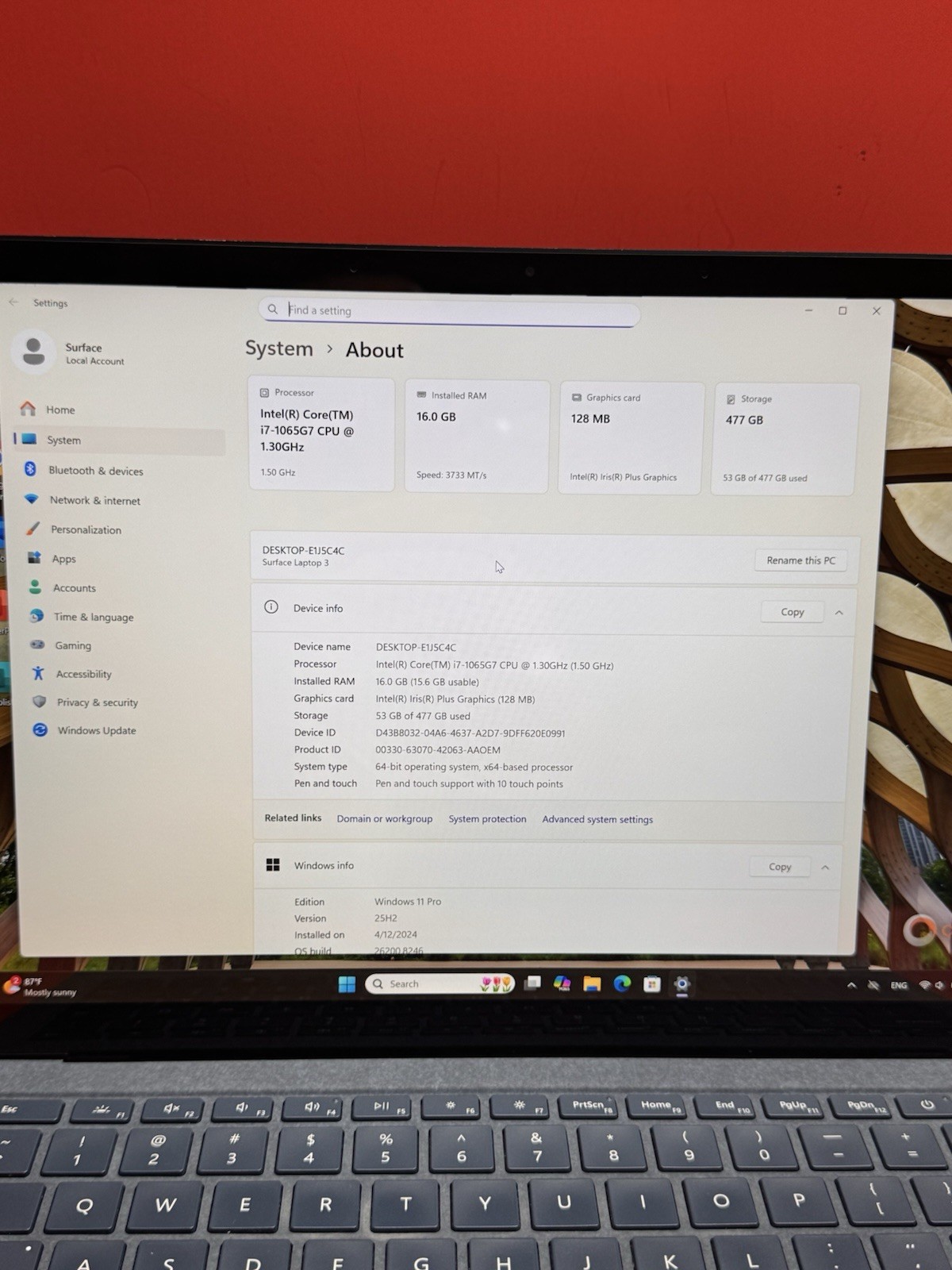 Microsoft Surface Laptop 3 13.5” i7 10th Gen 1.3 GHz-16GB 512GB Windows 11pro