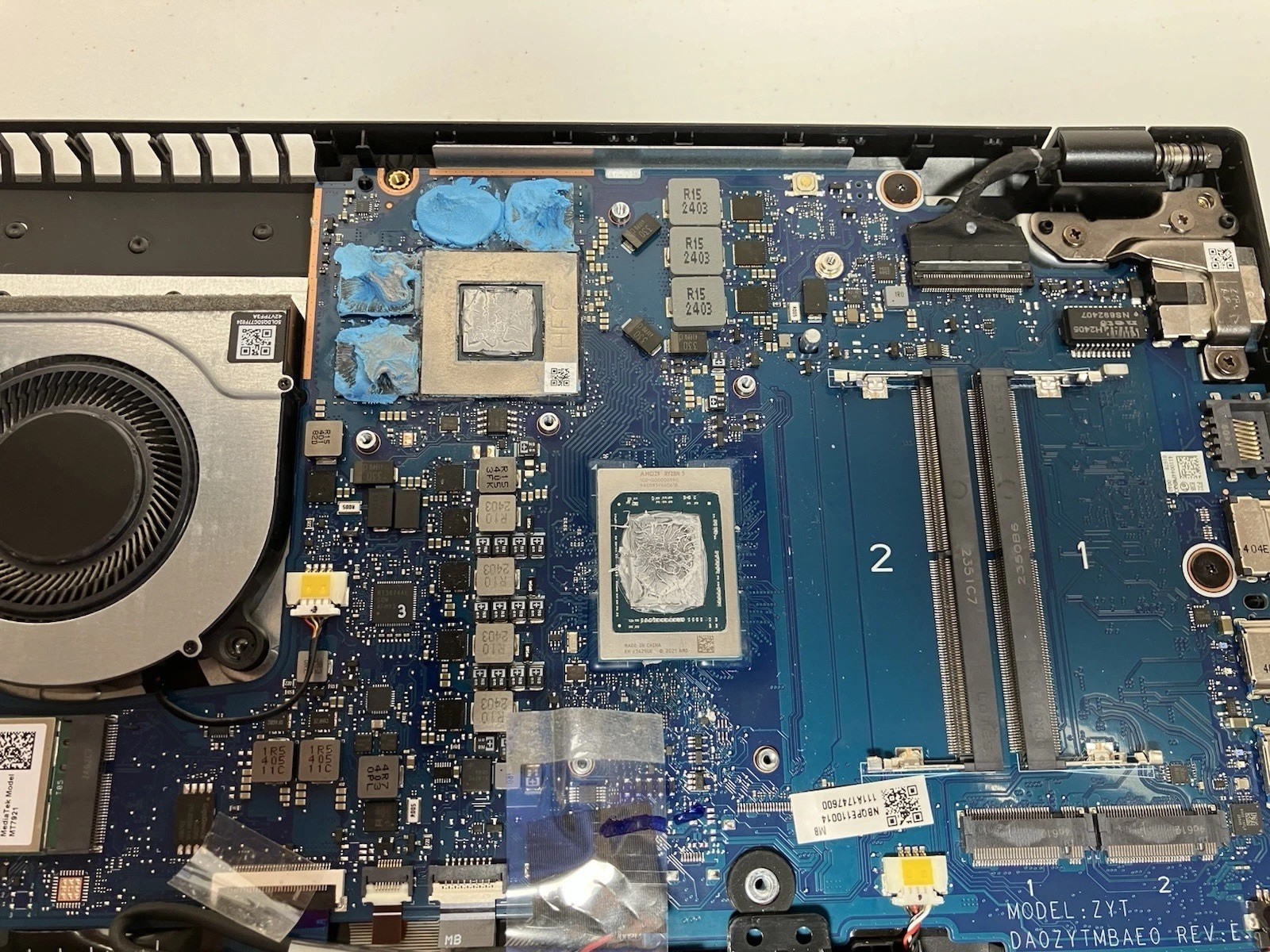 ACER Nitro ANV15-41-R2Y3 Laptop Ryzen 5 7535HS RTX 4050 (For Parts or Repair)