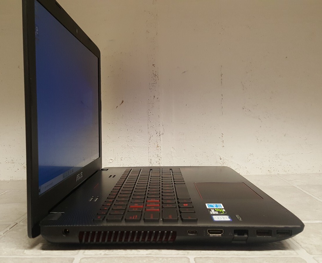 Asus GL552VW Gaming Laptop, Intel core I7-6700HQ CPU @2.6Hz 8GB RAM