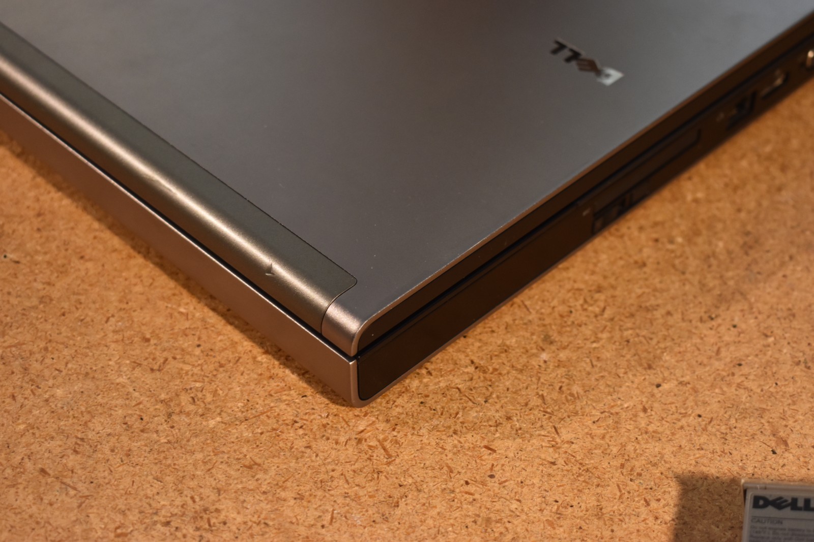 Dell Precision M6400 17″ Windows XP Quad Q9300 1TB NVidia 3700M 1920×1200 WUXGA