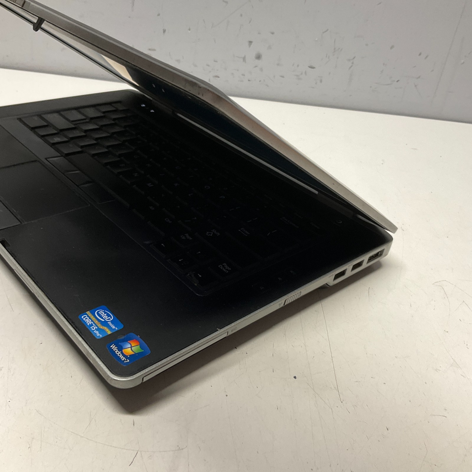 Dell Latitude E6430 Intel Core i5-3340M 2.70GHz 4GB 320GB HDD Windows 10 READ
