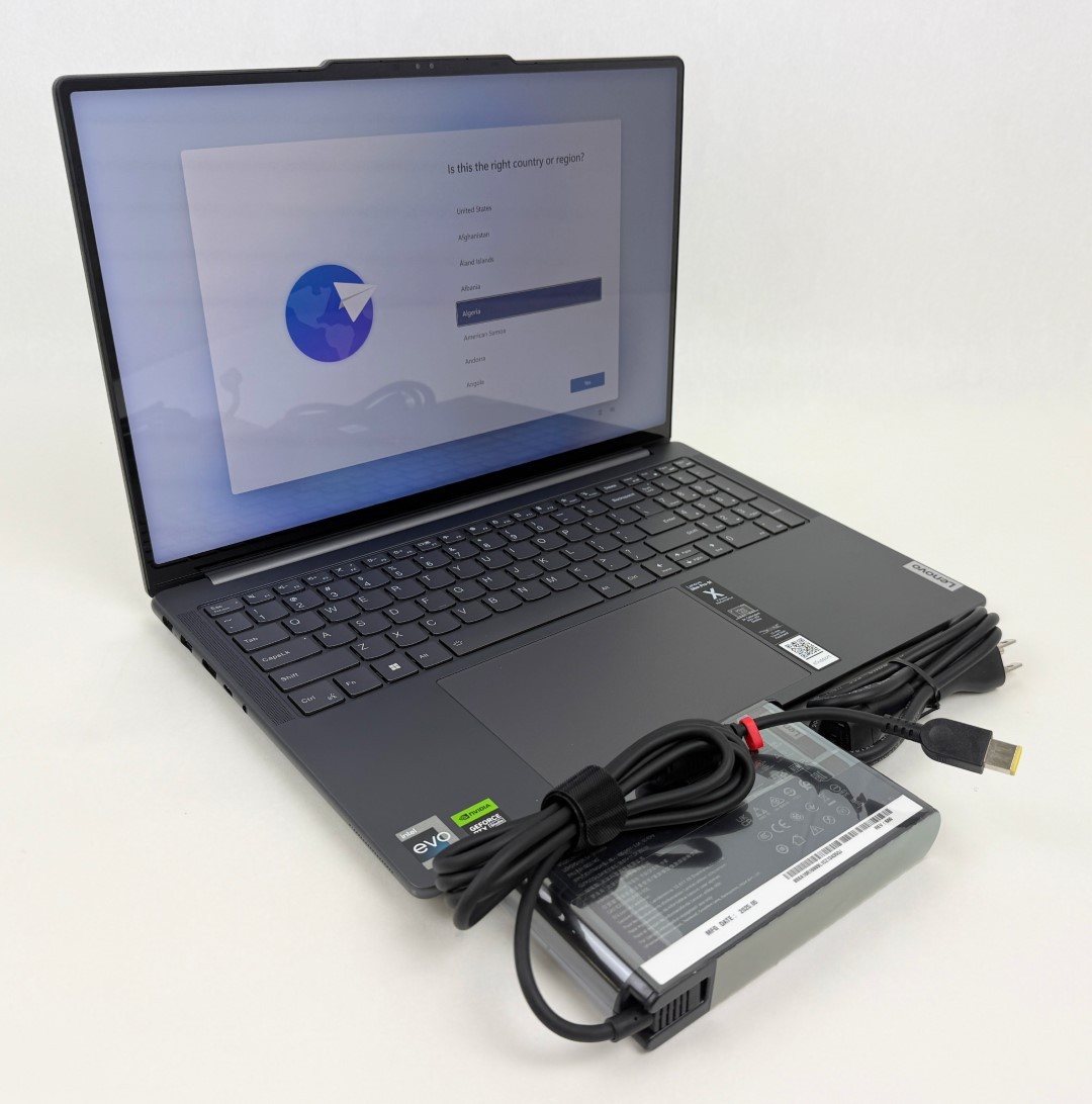 Lenovo Slim Pro 9i 16″ 3.2K Mini LED Touch Core i9-13905H 32GB 1TB RTX 4050 W11H