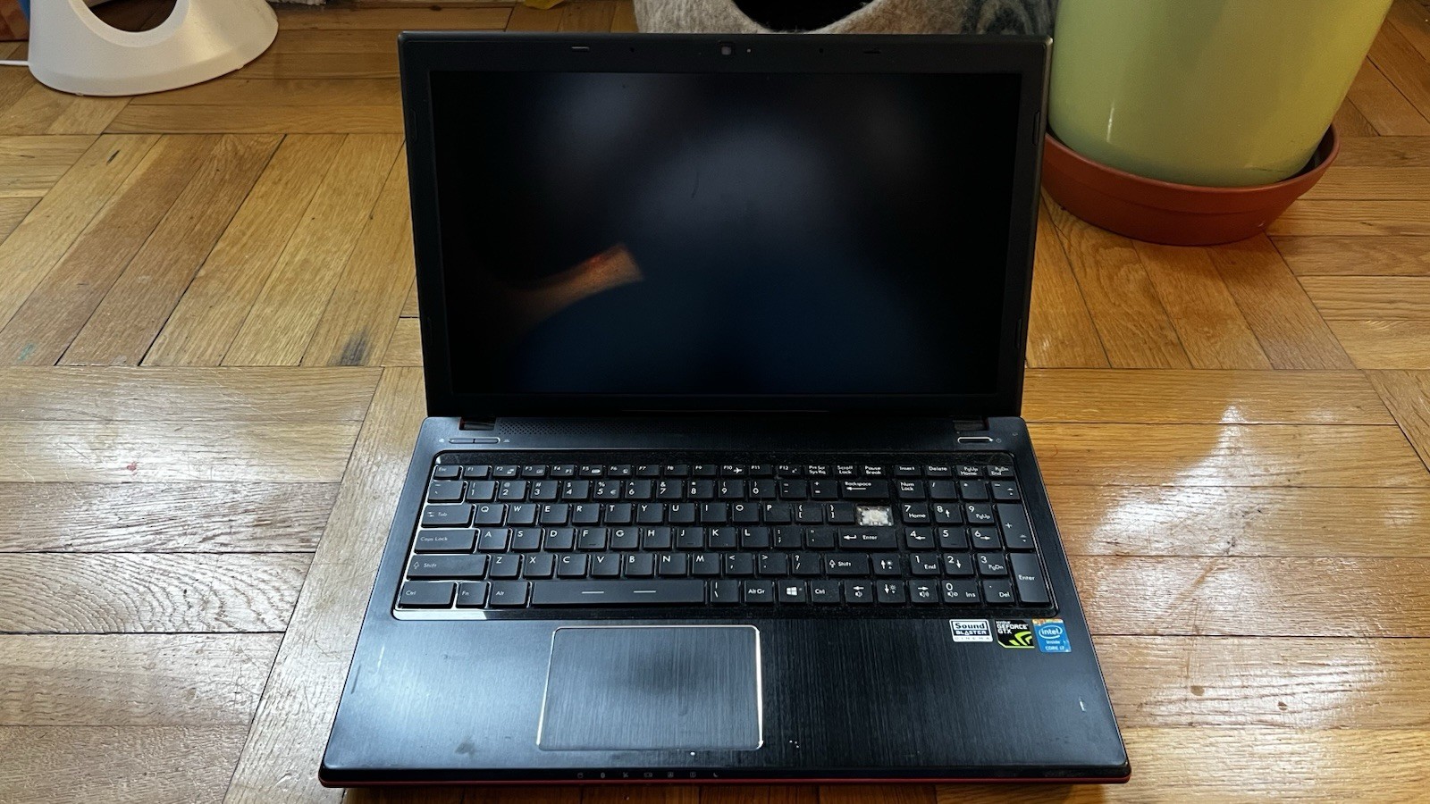 2013 CyberPowerPC Fangbook Evo HX6- Intel Core i7-4700MQ NVIDIA GeForce GTX 765M