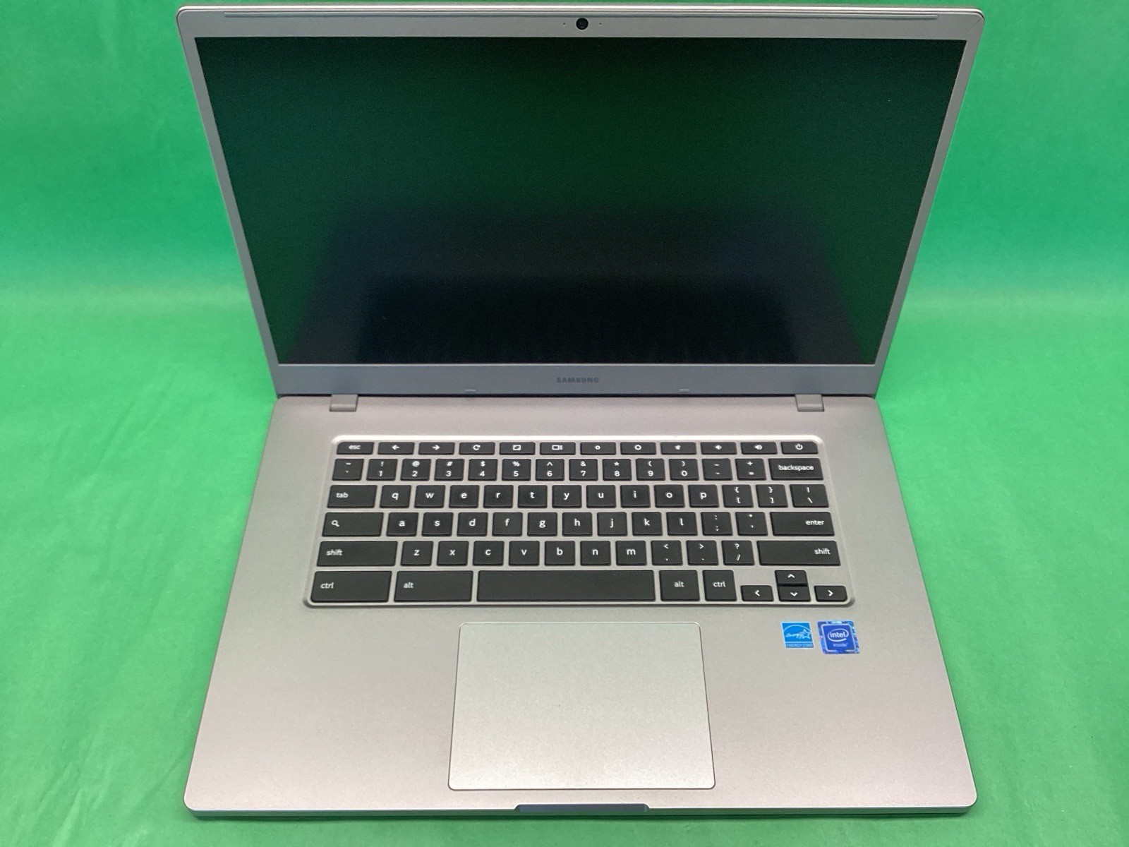 Samsung Chromebook ‎4+ XE350XBA-K01US Celeron N4000 – POWERS ON – UNTESTED