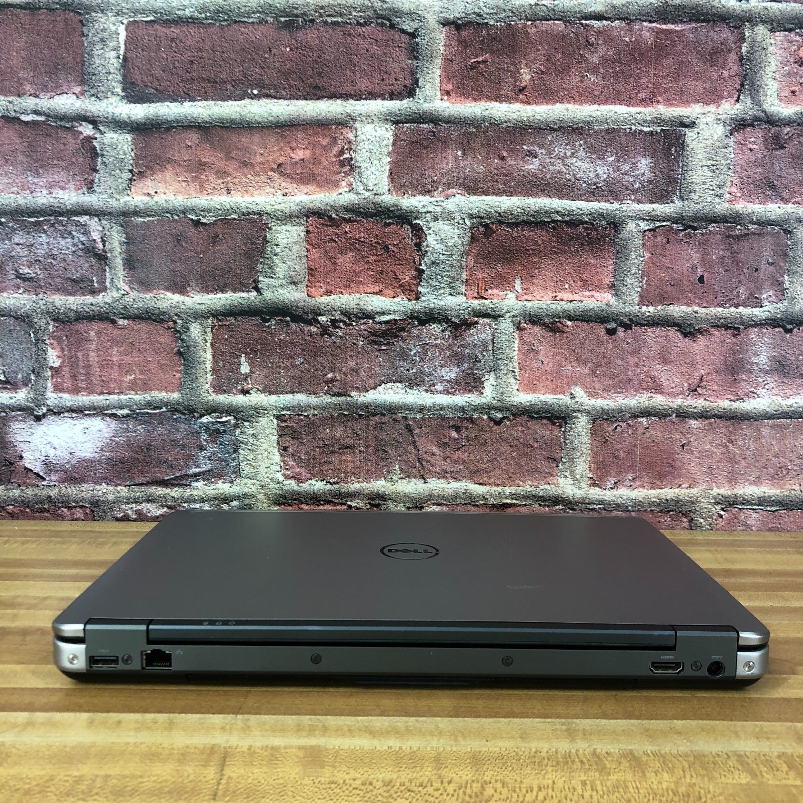 Dell Latitude E6440 Retro Gaming Laptop i5-4310M 2.70GHz 4GB RAM (Windows 7 Pro)