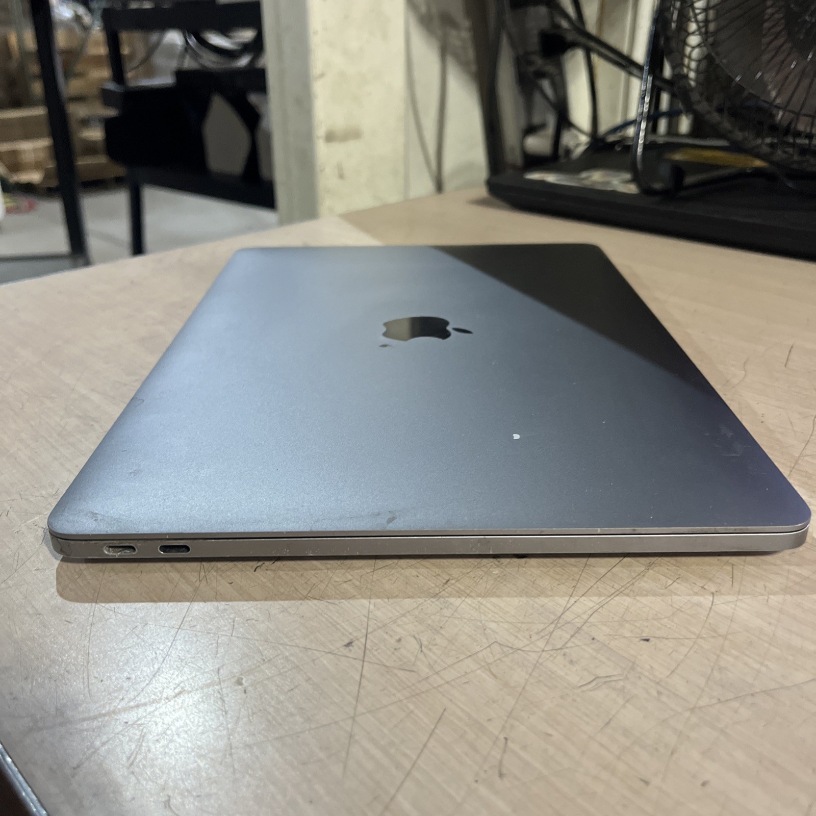 APPLE MACBOOK PRO 13″ MID-2017 CORE I5-7360U 2.3GHZ 8GB RAM NO HD