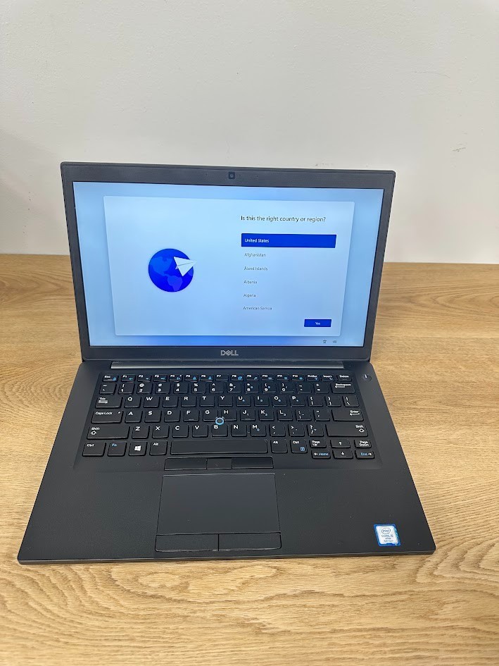 Dell Latitude 7490 Core i5 8th Gen, 16GB DDR4, Intel UHD, 256GB SSD, 2018 Touch