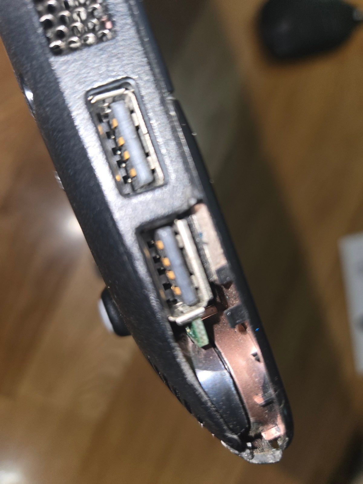 MSI L1350 notebook computer