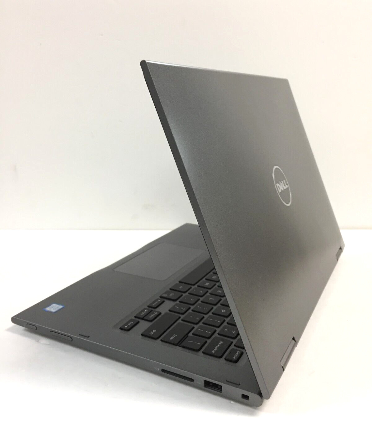 Dell inspiron i5378-7171GRY 13.3″ Touch Laptop/Intel i7-7500U/8GB/256GB SSD/W10