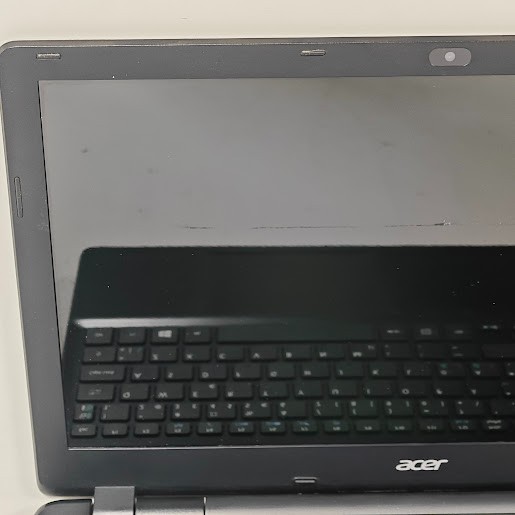 Acer Aspire F5-521-46P1 Laptop – AMD A4-6210, Radeon R3, 6GB RAM