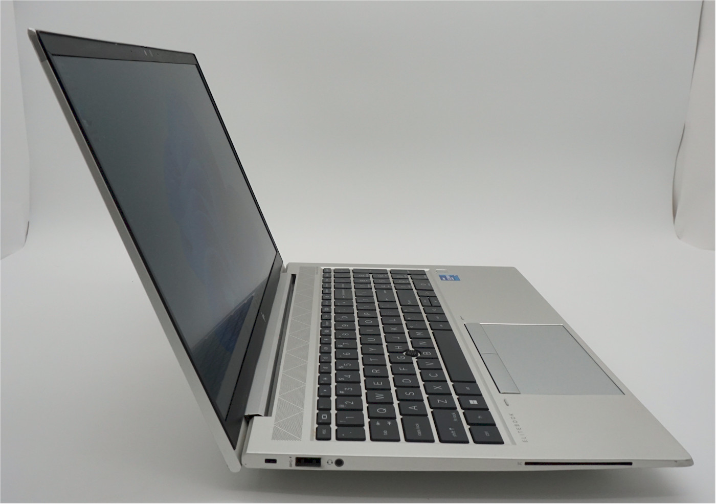 HP EliteBook 850 G8 15.6″ Laptop Core i7-1185G7 16GB 512GB LED Backit KB – Good