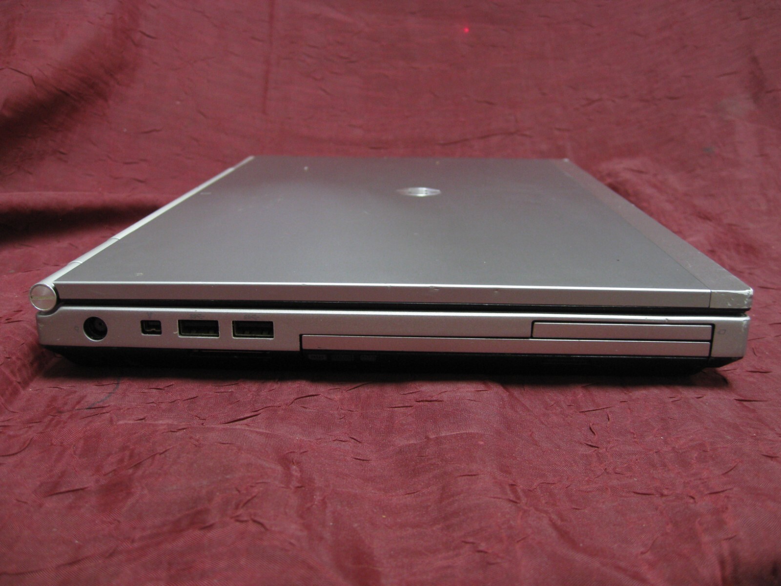 HP Elitebook 8460p Intel Core i7 2720QM 2.20GHz 4GB RAM 320GB HD NO OS AS-IS HDD