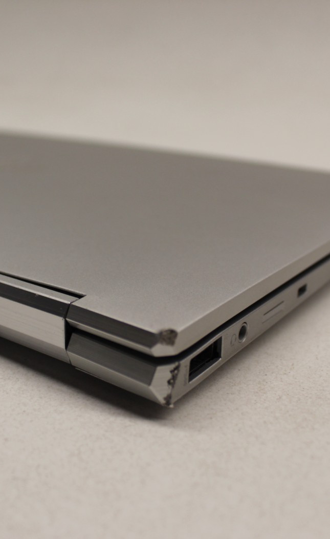 HP Elitebook X360 1030G8 I7-1185G7 512GB NvME SSD 16GB LPDDR4 Win11Pro*TS C-Des