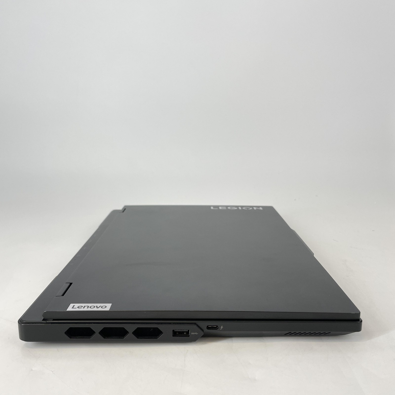 Lenovo Legion Pro 7i Gen 9 16 240Hz QHD+ 2.2GHz i9-14900HX 32GB 1TB/1TB RTX 4080