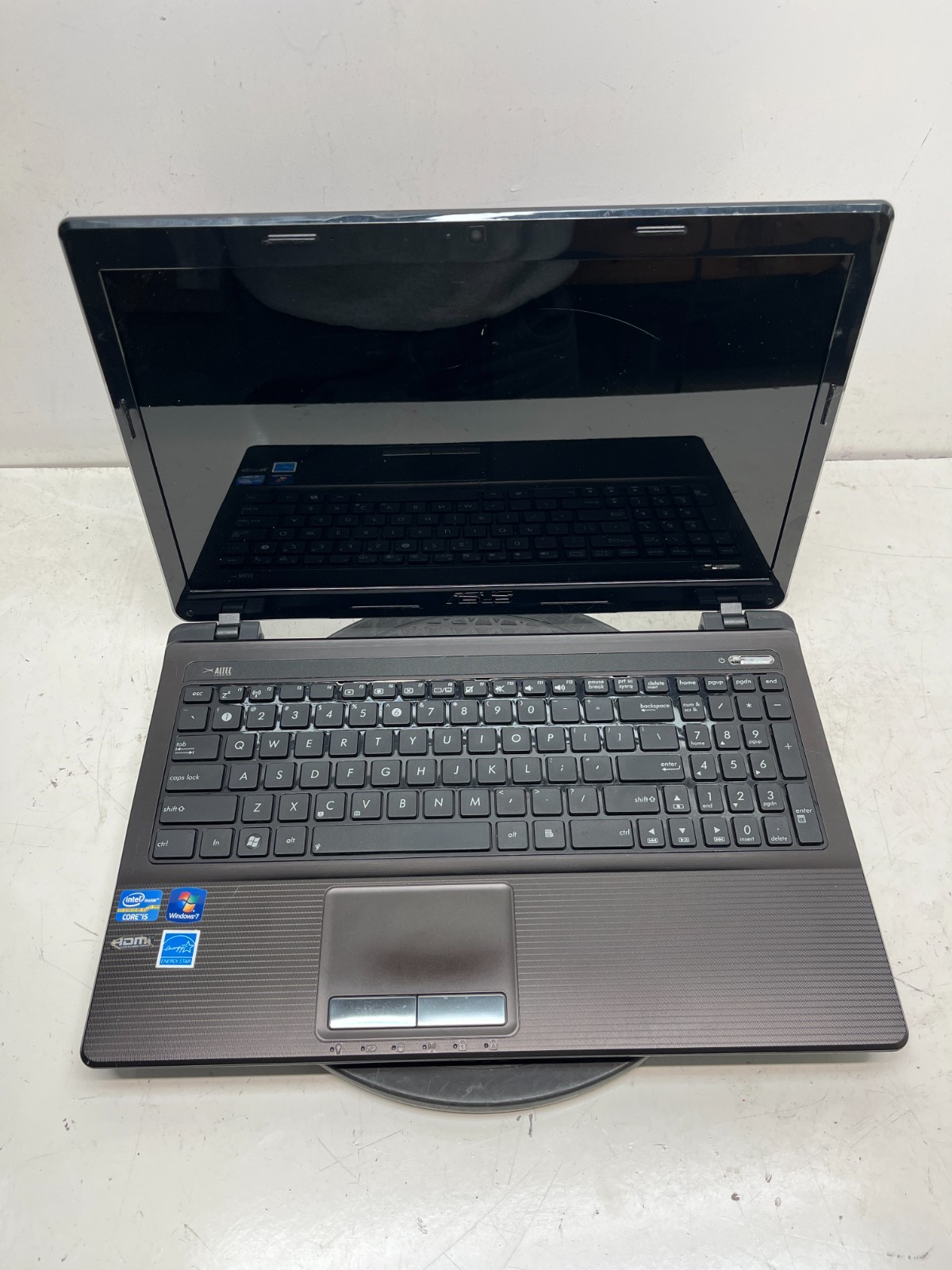 HP Pavilion DV6-2152NR Intel Core i3 M 330 2.13GHz 4GB NO HDD