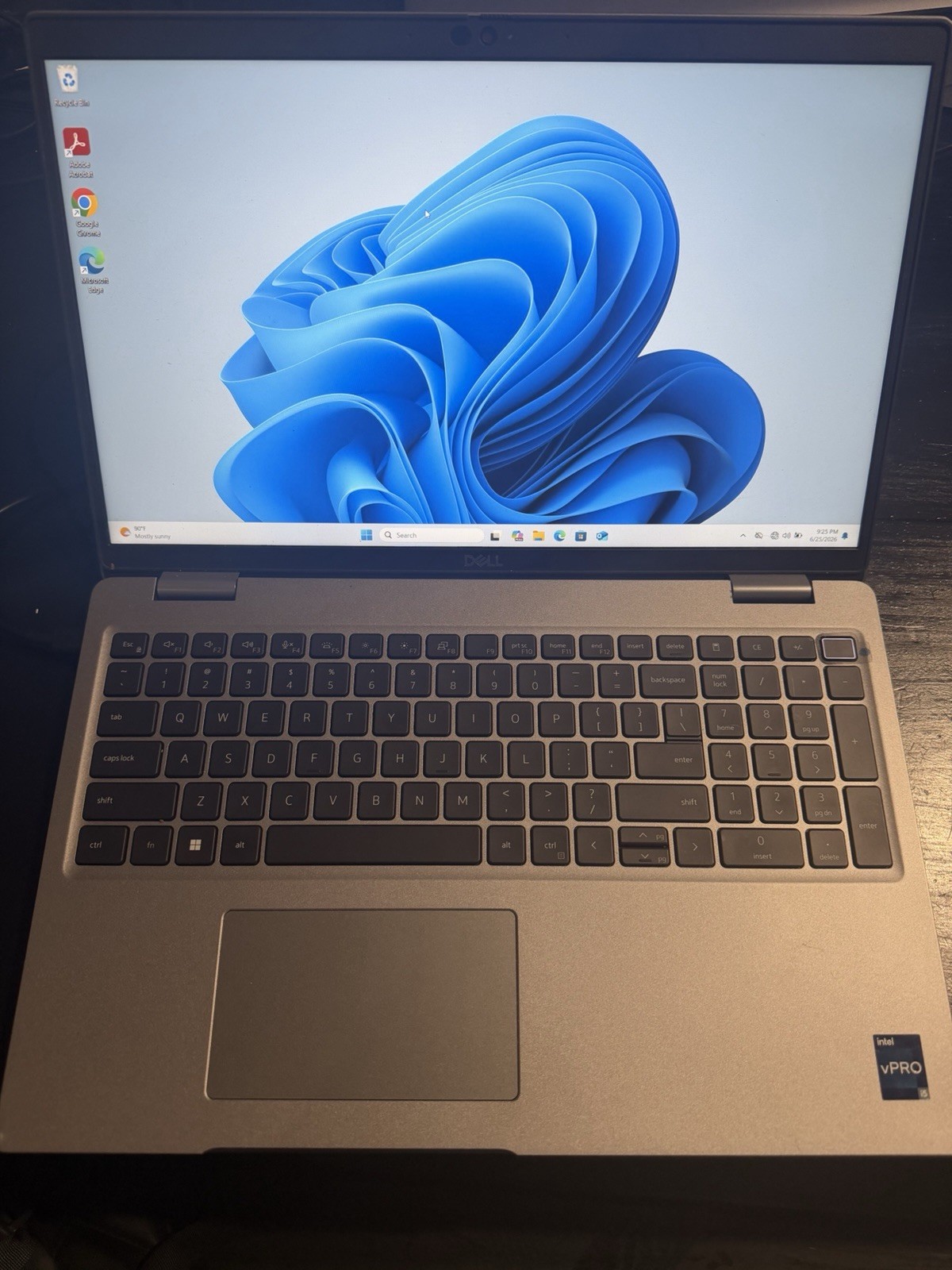 Dell Latitude 5530 i5-1245U 16GB 477GB SSD 15.6″ W11P Silver
