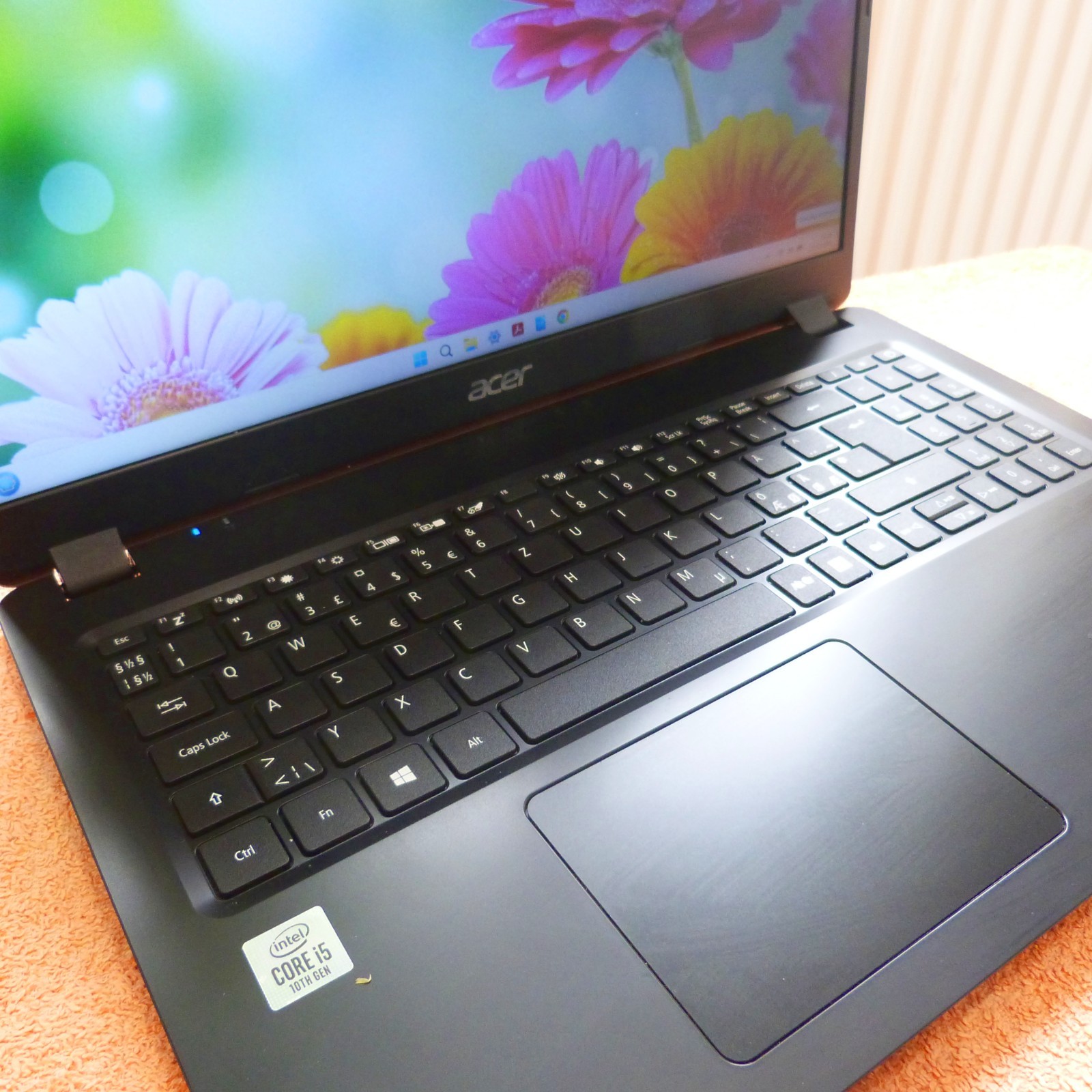 Acer A315 15″ FULLHD Ultrabook l 512GB SSD Windows 11 Pro l Core i5 10 Gen