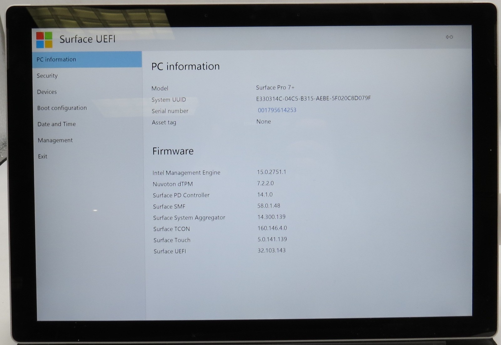 Microsoft Surface Pro 7+ 12″ Touch i5-1135G7 256GB HDD 8GB RAM Win11 w/AC
