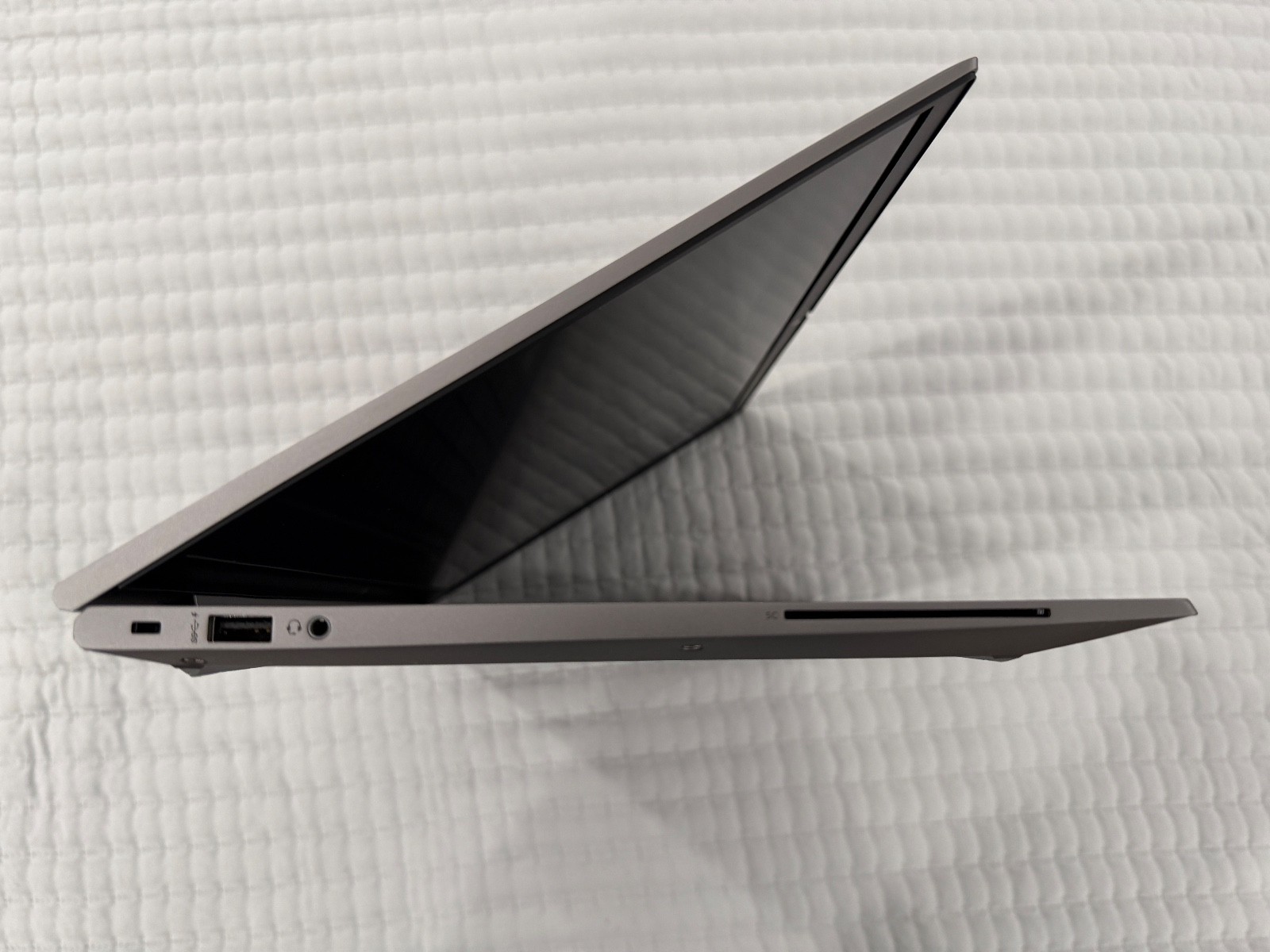 HP ZBook Firefly 15 G7 Mobile Workstation – 16GB RAM / 1TB SSD – NO BATTERY