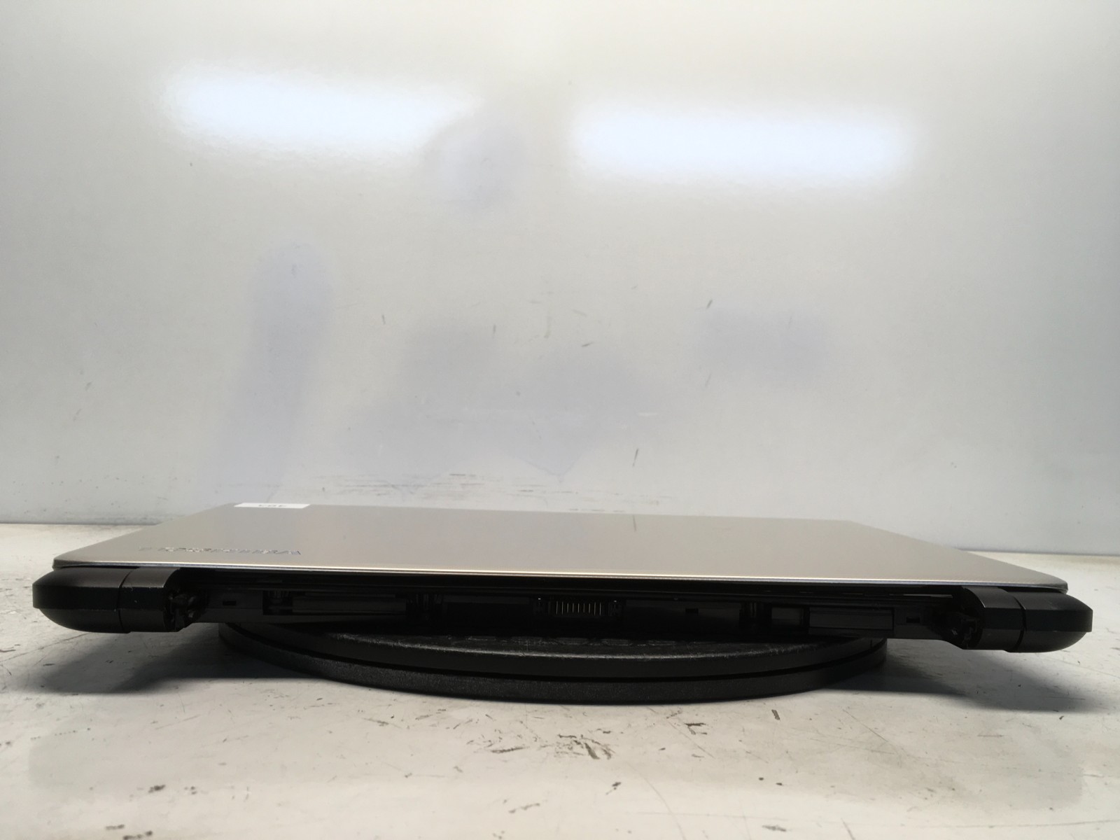 Toshiba Satellite L55-B5357 Intel i7-4510U 2GHz 8 GB NO HDD