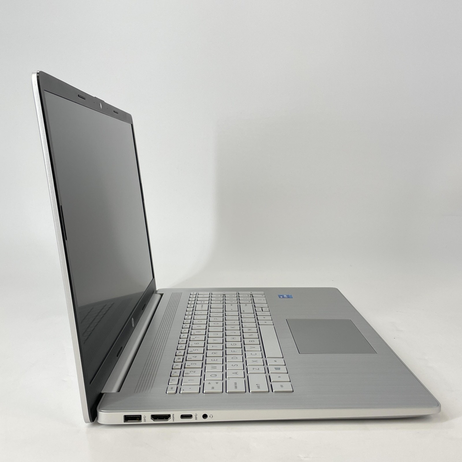HP Laptop 17-cn0053cl 2021 Silver FHD i5-1135G7 2.40GHz 12GB 1TB HDD Excellent
