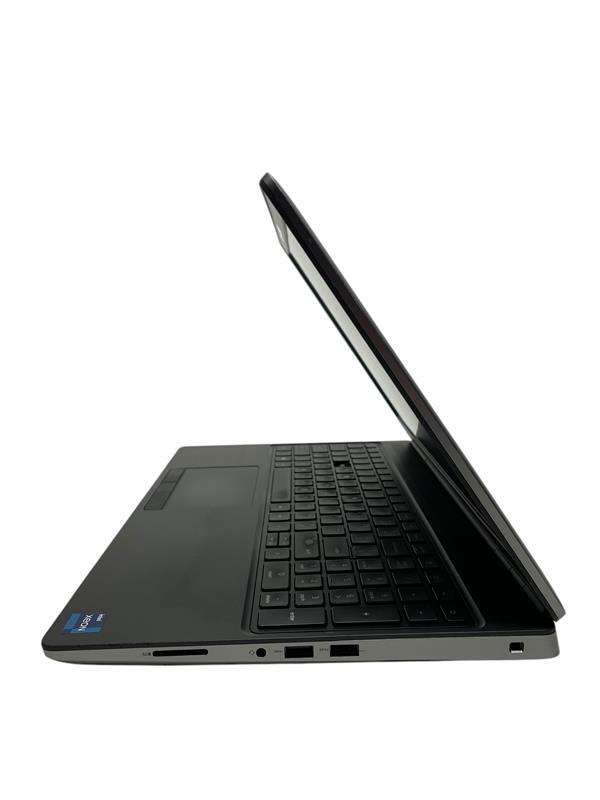 Dell Precision 7560 Xeon W-11855M 3.2GHz 32GB RAM 512GB SSD – Grade D