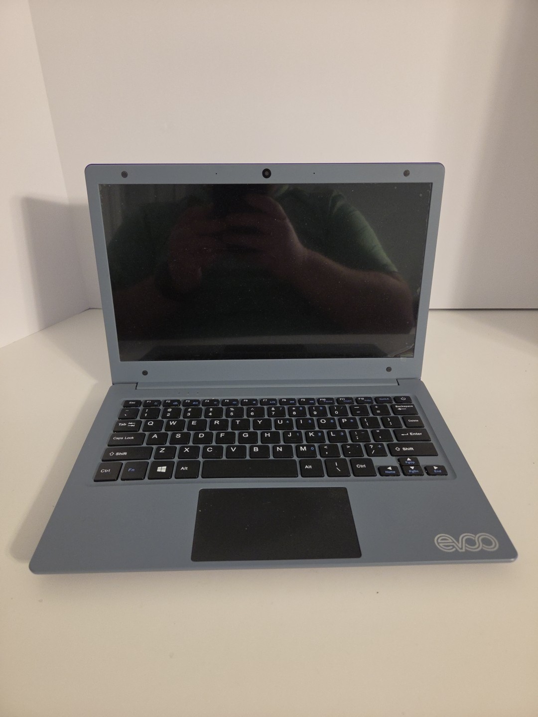 EVOO EV-C-116-5 Laptop Purple Not Tested As Is