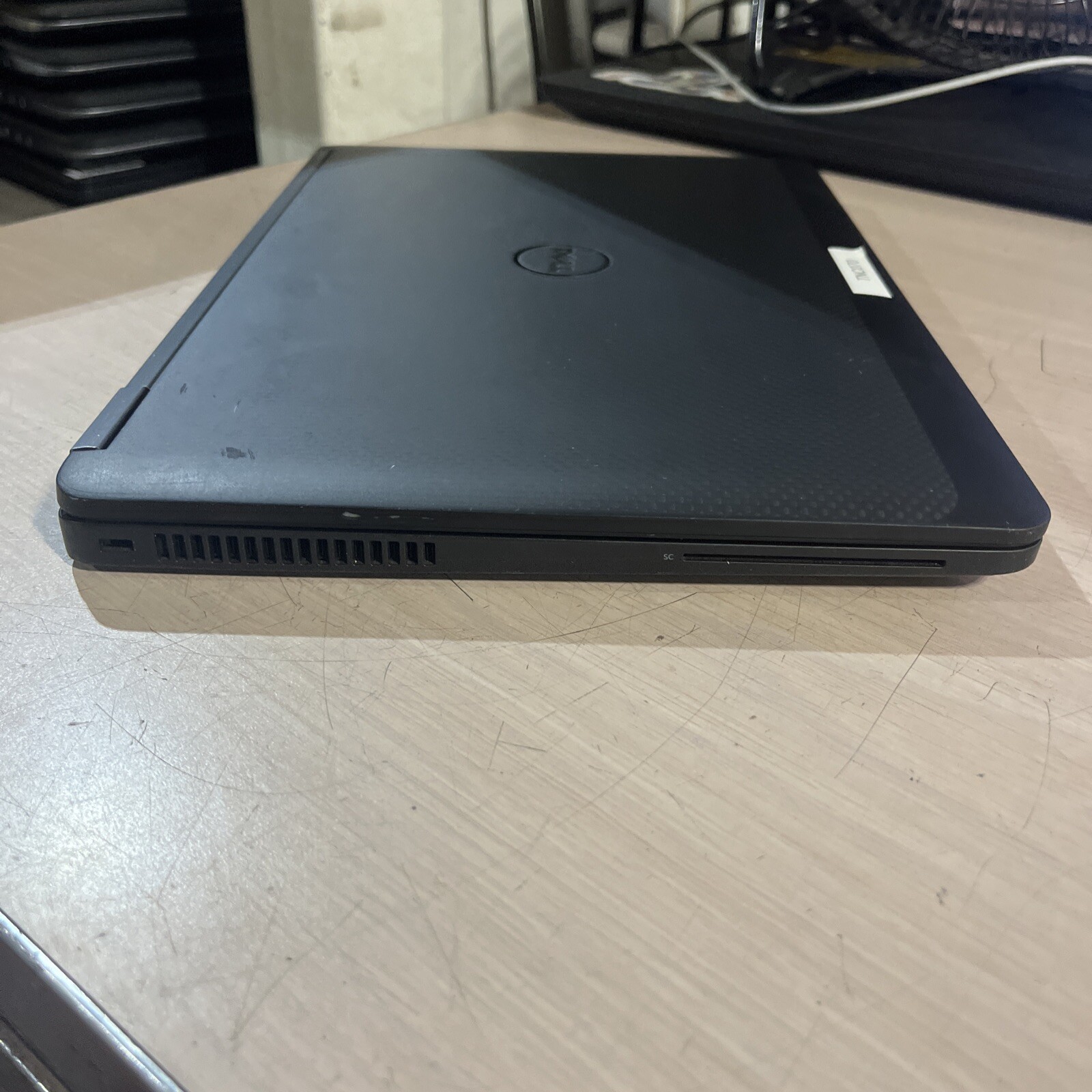 DELL LATITUDE E7270 INTEL CORE I5-6300U 2.40GHZ 8GB RAM NO HD