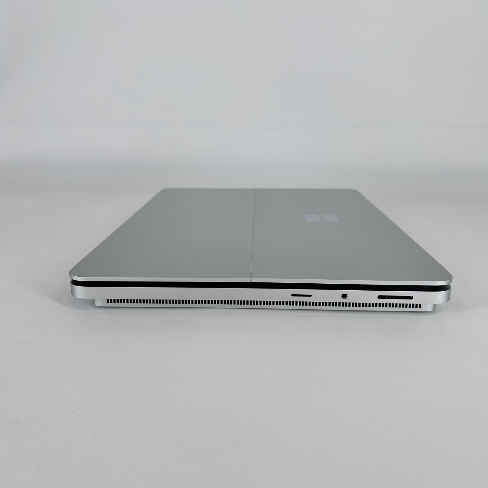 Microsoft Surface Laptop Studio 2 14.4 2K TOUCH i7-13800H 64GB 2TB RTX 4060