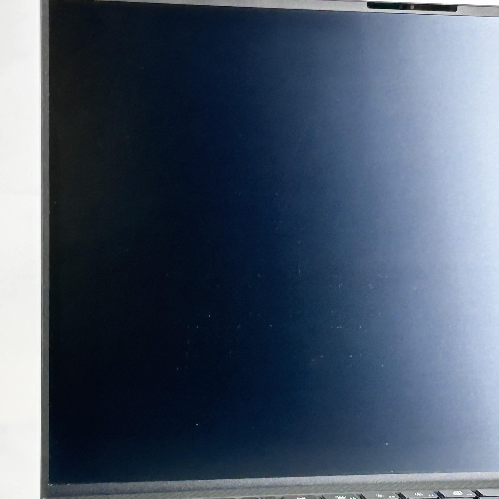Dell XPS 15 9520 FHD+ 2.5 GHz i9-12900HK 16GB 1TB SSD RTX 3050 Ti Very Good