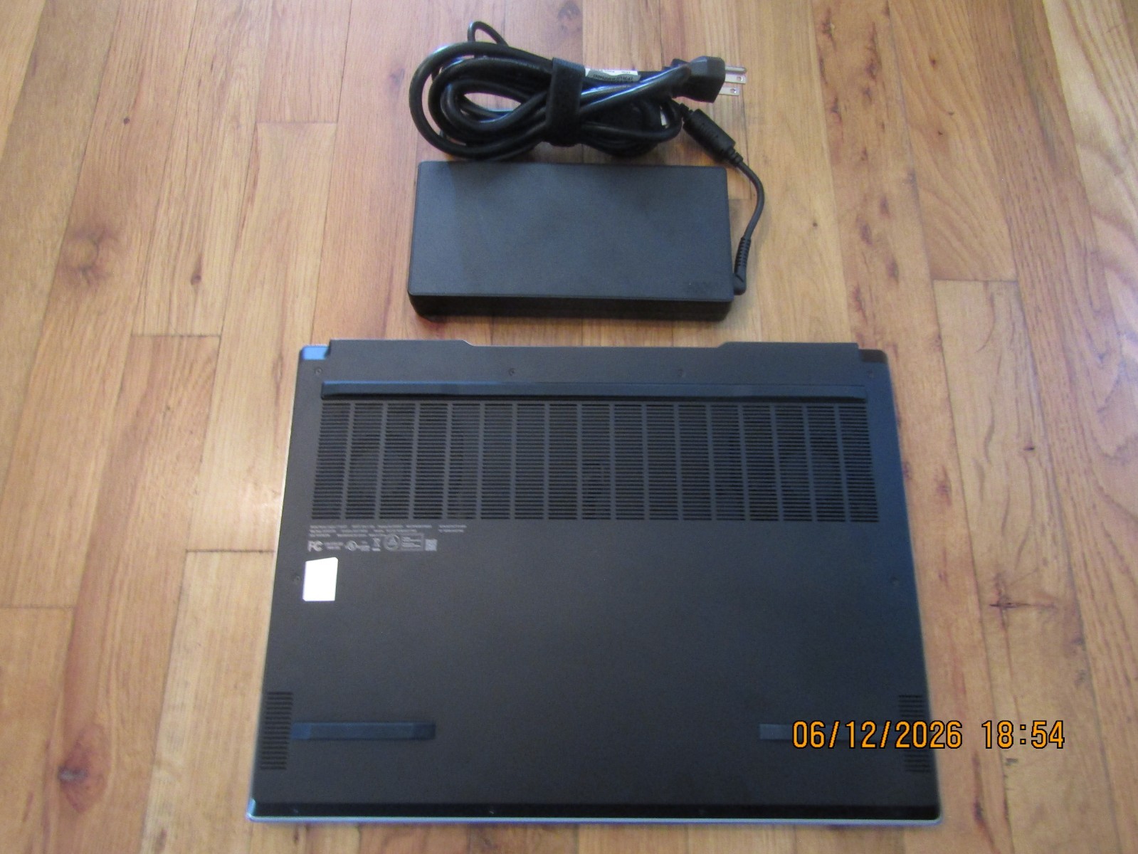 Lenovo Legion 7i 16 Gray 165Hz QHD+ 2.3 GHz i9-12900HX 32GB 2TB SSD RTX 3080 Ti