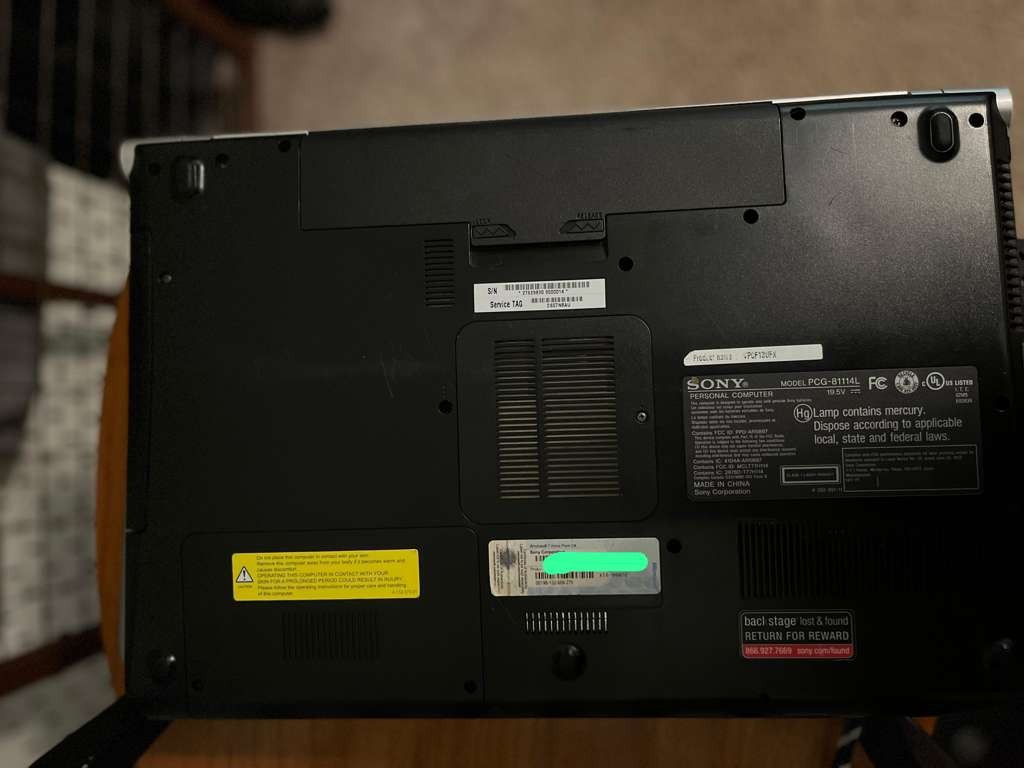 VAIO VPCF1 SILVER WITH NVIDIA 425M, SONY CHARGER INCLUDED WINDOWS 7 INSTALLED
