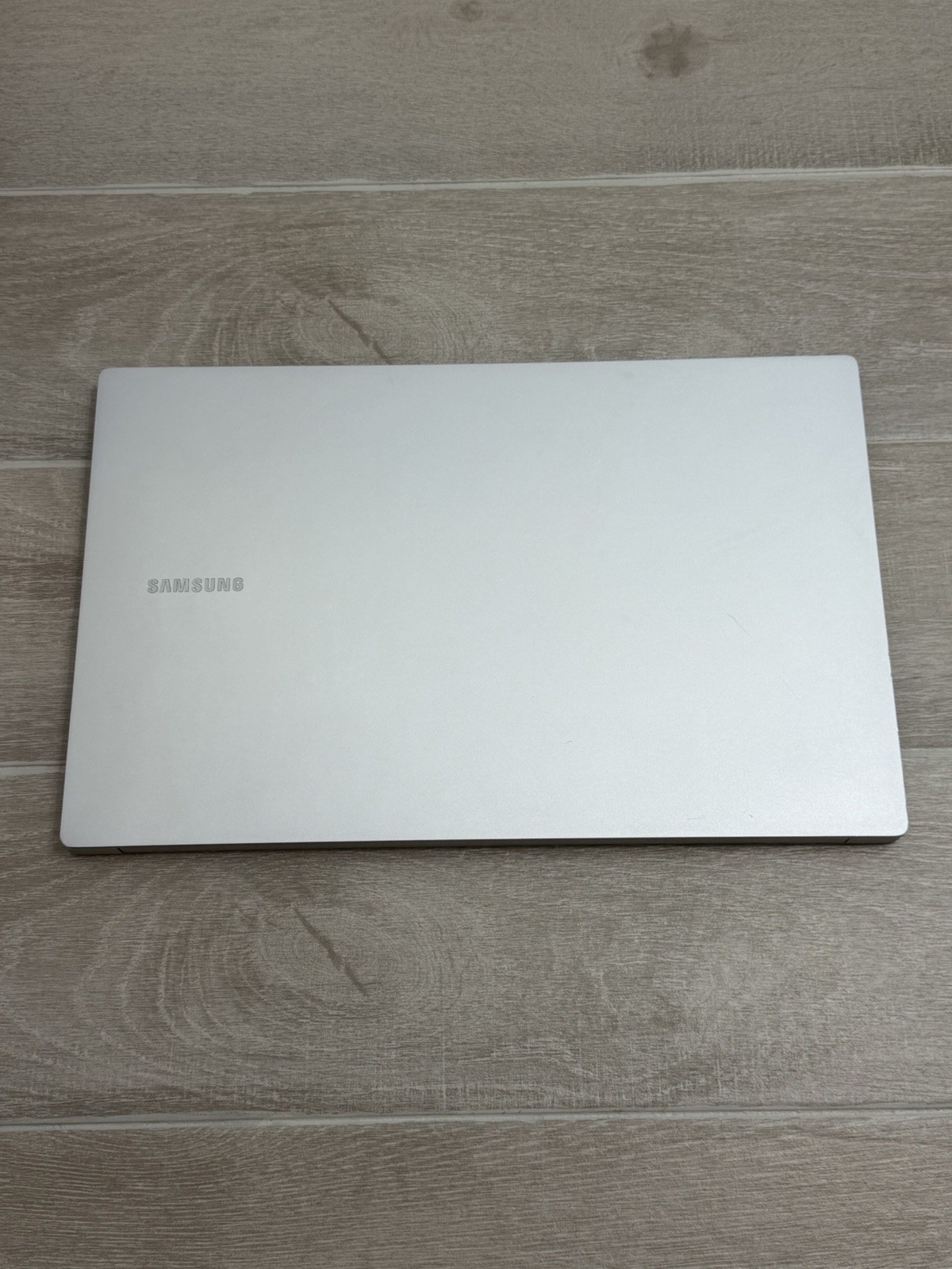 Samsung Galaxy Book 4 15.6″ Core 7 150U 16GB RAM 512GB NVMe Win-11