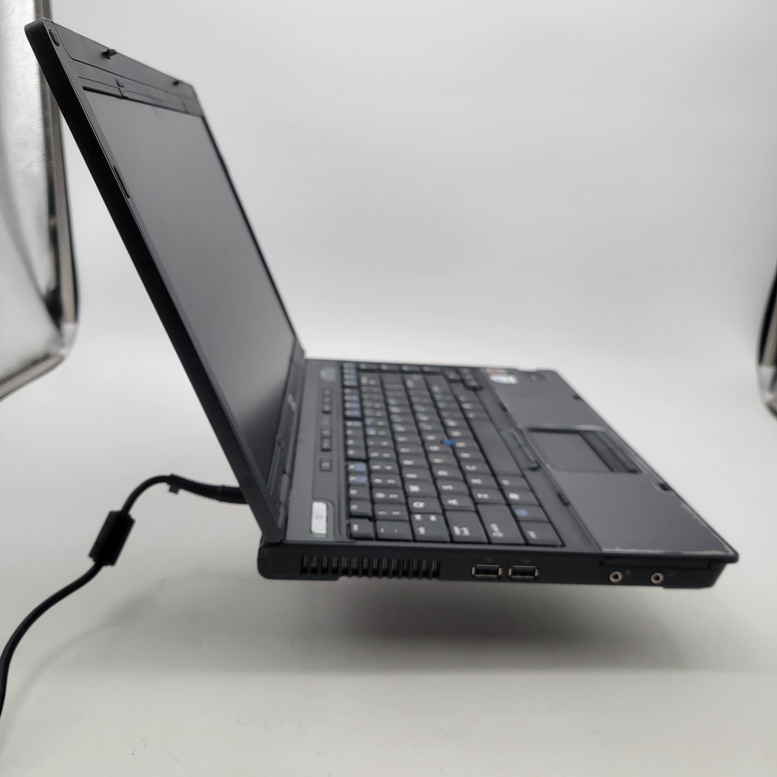 Vintage HP Compaq nc6400 Laptop – Windows XP Pro – Works – Charger Included