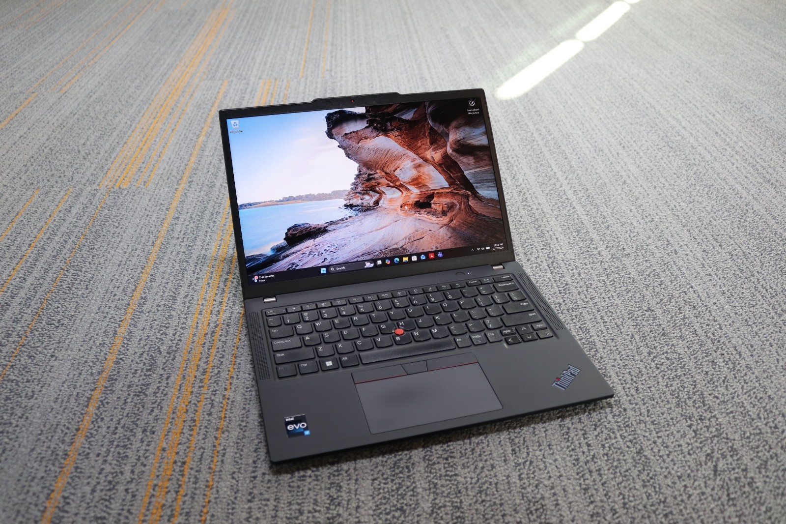 Lenovo ThinkPad X13 Gen4 13.3″ WUXGA Touch, i7 1355U, 16GBDDR5, 512GB SSD Laptop