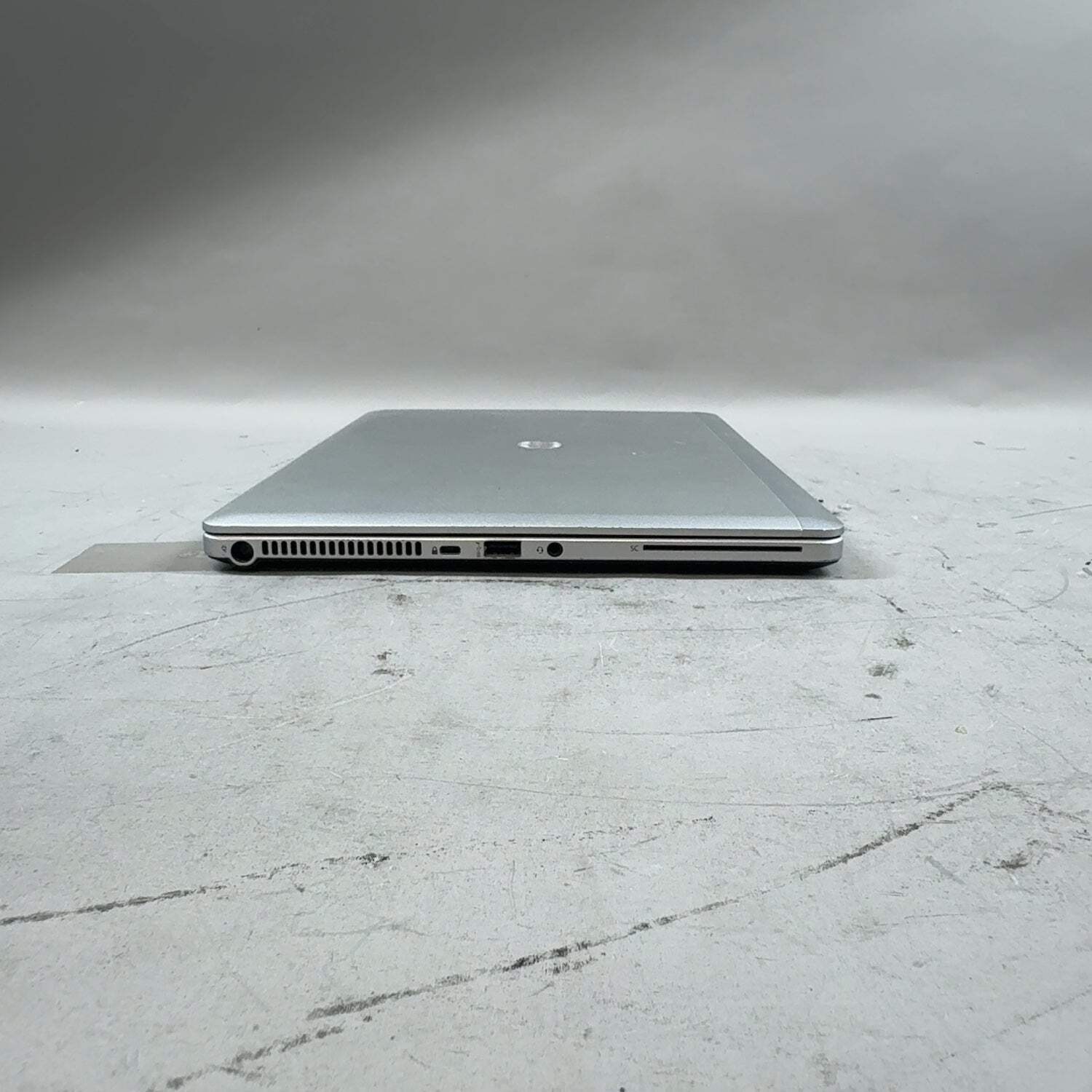 HP EliteBook RQ6IIU0 14″ i5-4310U 2.2GHz 16GB RAM 500GB HDD