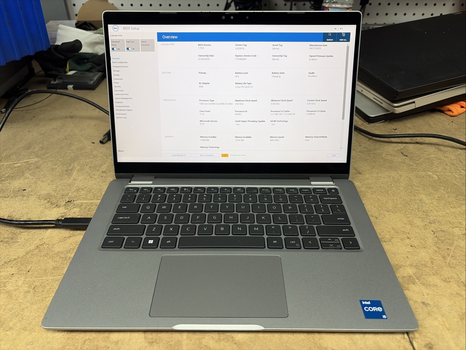 Dell Latitude 3340 2-in-1 13.3″ FHD i5-1335U 16GB RAM 512 GB SSD No OS