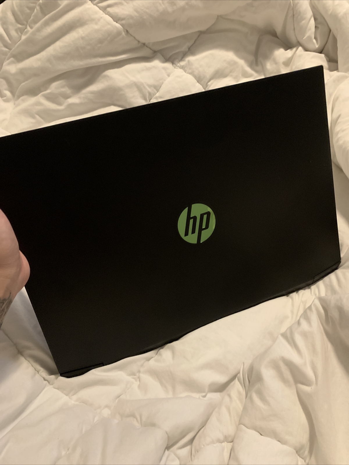 HP Pavilion Gaming 15.6, 256GB SSD, AMD Ryzen 5 4600H, GTx 1650, 1 Tb HDD 16 RAM